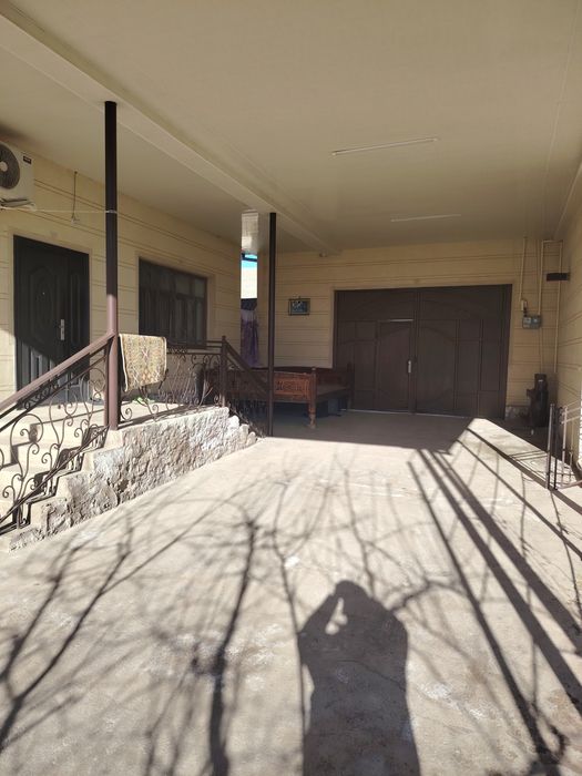 Уи сотилади  хамма шароити бор 12.5 соток