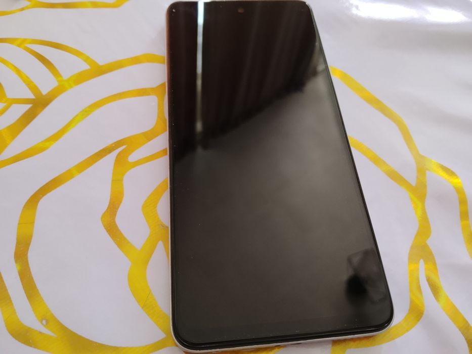 Infinix smart 8 продам