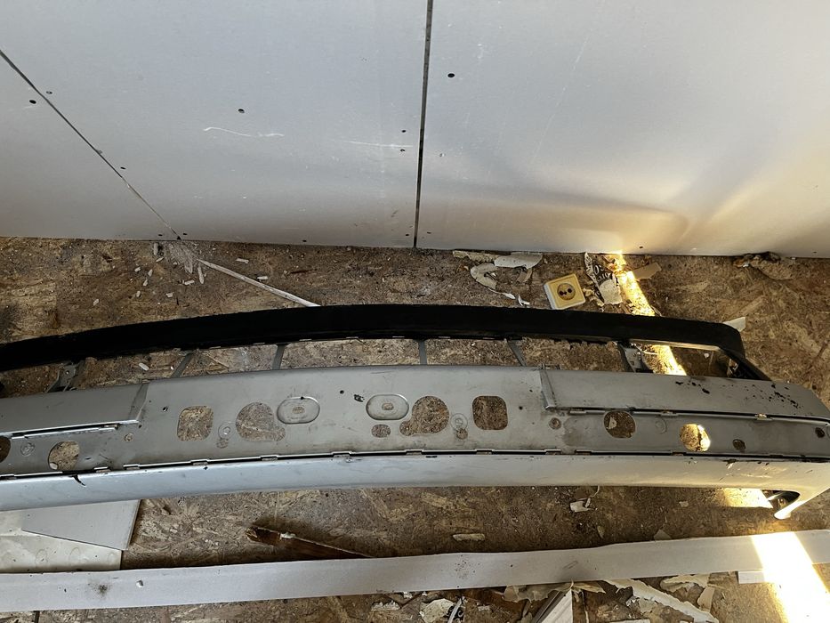 Бампер бмв е34 без накладок