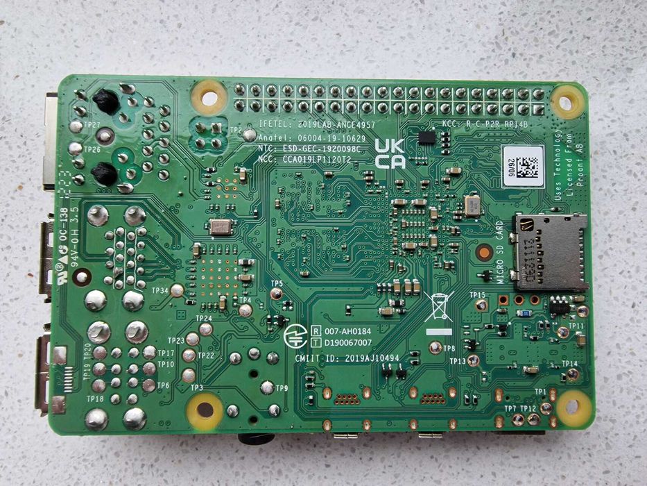 Raspberry Pi 4 8GB с кутийка