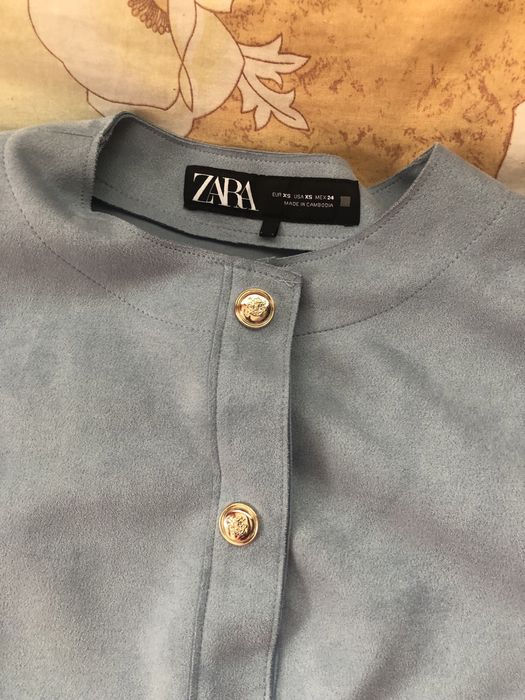 Късо сако от Зара