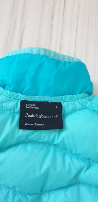 Peak Performance Helium Down Vest / M / L ОРИГИНАЛ! Дамски Пухен Елек!
