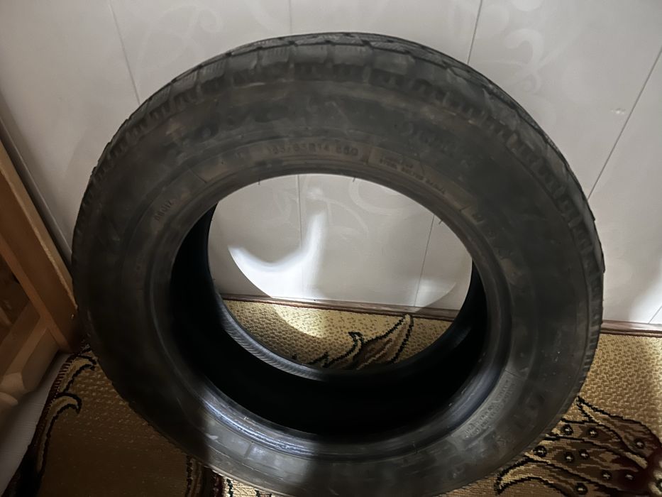 Продается шины 4 штука зимные