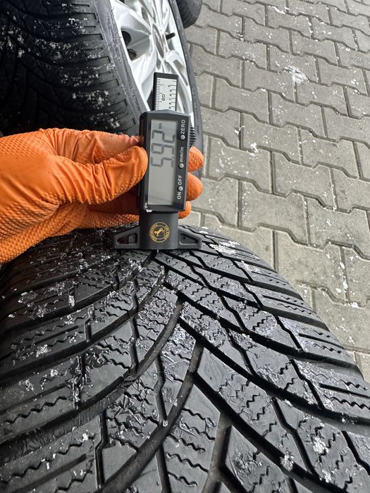 Roti iarna Opel Astra K 205/55R16 cu senzori presiune
