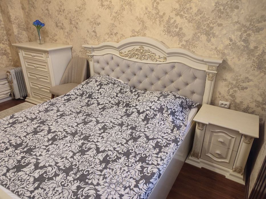 Юнусабад Ц-6, метро Минор 2/4/4, кирпич, 2х6 балкон, евроремонт, 53м2