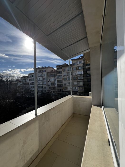 Дава се под наем Ателие в Плевен, 9-ти квартал - 30 кв.м за 178.5 € - Снимка #11