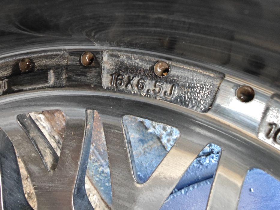 Диски с резиной 195/55/16 4:100
