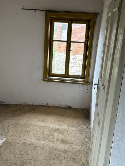 Продава се Къща в с. Малки Вършец, Област Габрово - 34 кв.м за 180 €/кв.м - Снимка #5