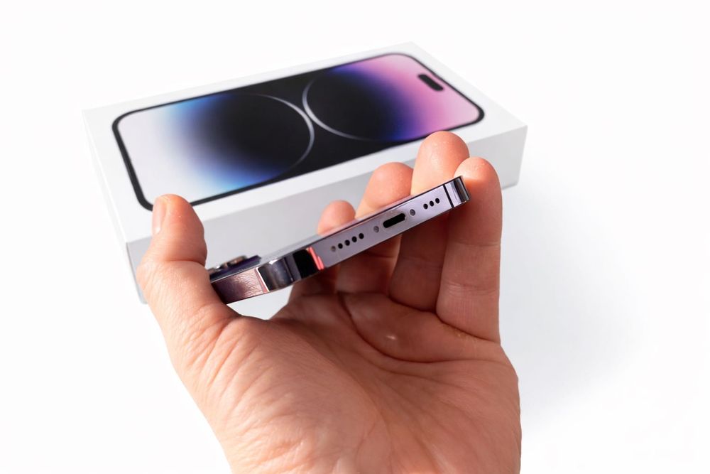 iPhone 14 Pro 256 GB Пълен комплект Отличен подарък за Коледа