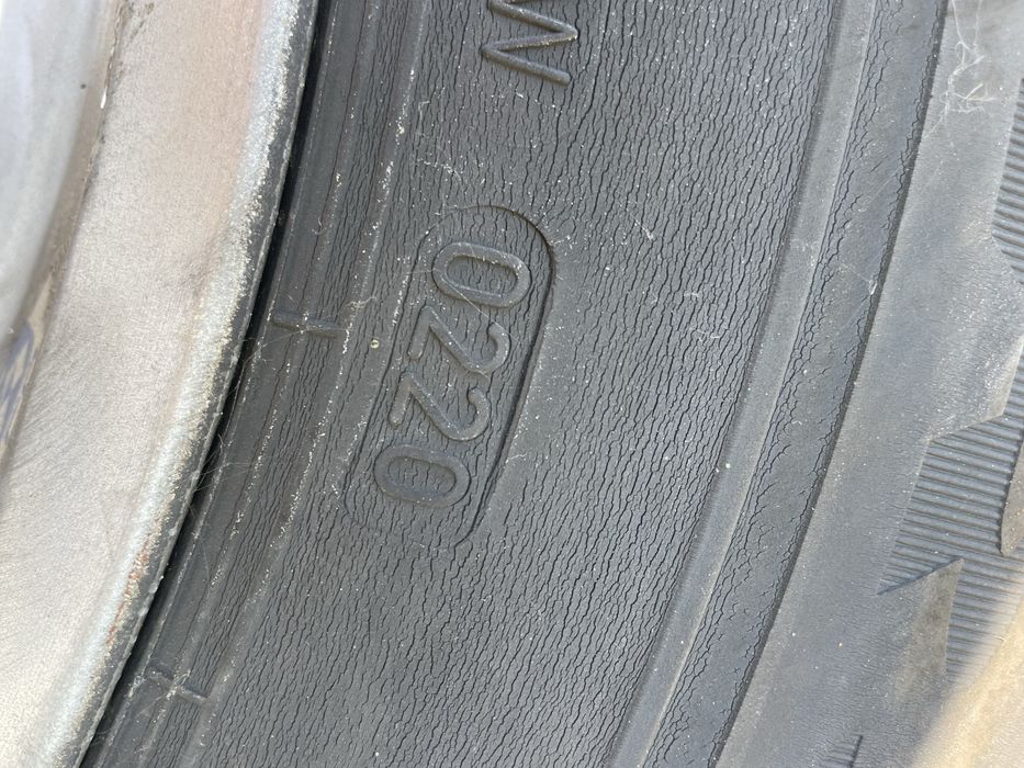 Cauciucuri 315 70 22,5