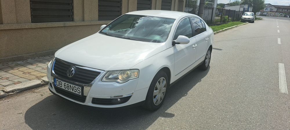 Vanzare autoturism vw passatt