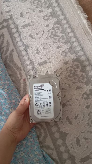 Продам жёсткий диск 1тр