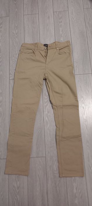 Pantaloni crem H&M