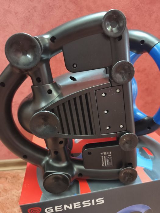 Геймърски волан с педали