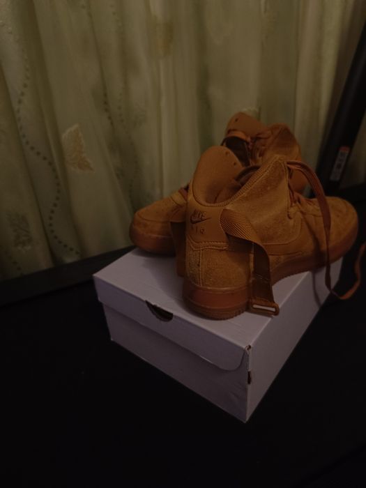 Nike Air Force 1 High LE (GS) – Wheat/Light Brown – mărimea 40