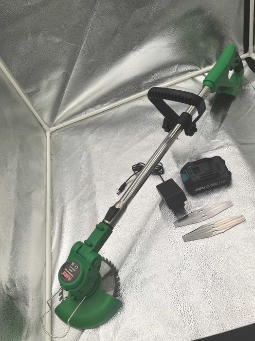 Motocoasa pe acumulator 48V, trimmer gazon, incarcare rapida