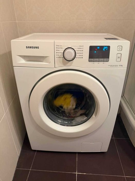 Пералня Samsung WF60F4E0N0W