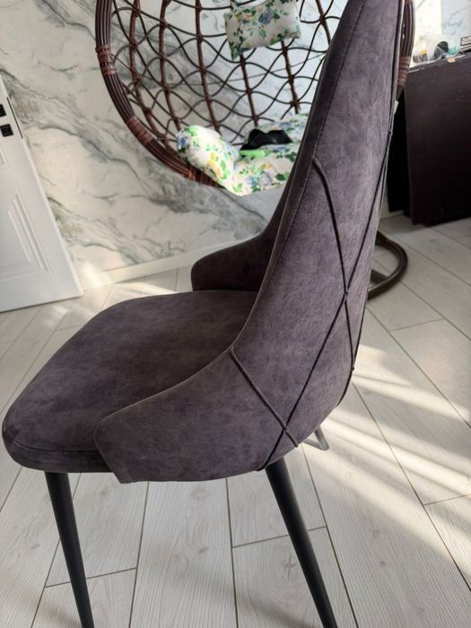 Продам стулья в отличном состояние