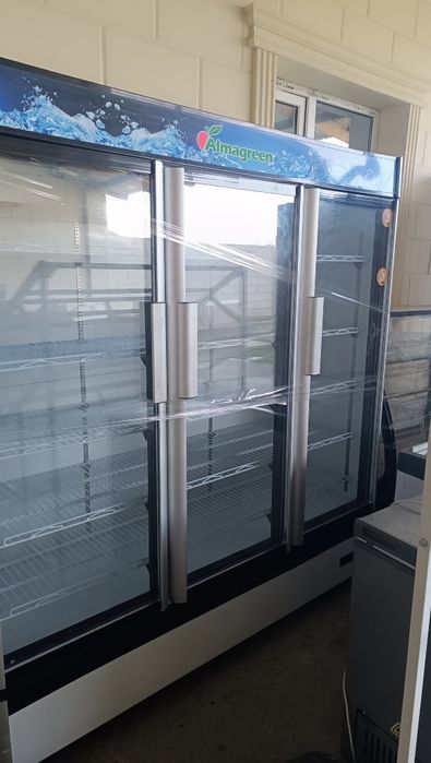 Холодильник трёх дверный пользовались 1