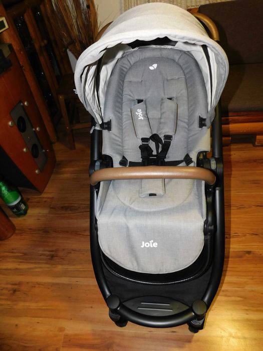 Carucior 2 in 1 Joie Versatrax  (scaun reversibil + landou)