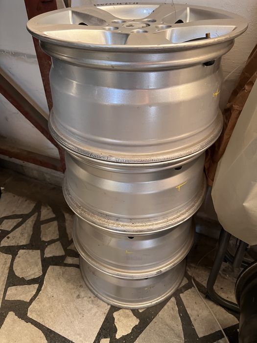 Bmw 16” 5x120 7.5j Et18  4 броя Алуминиеви джанти.