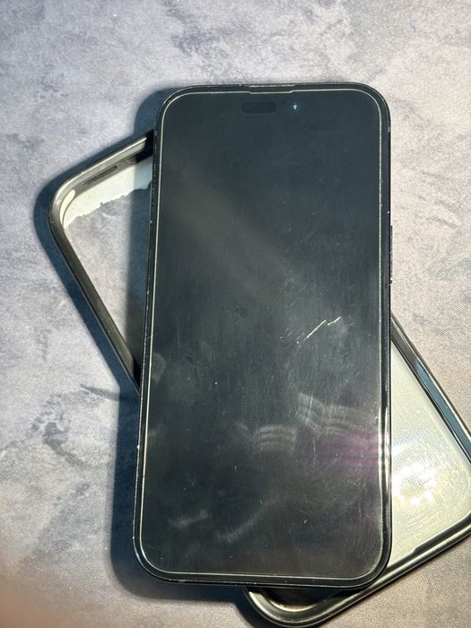 Vând iphone 15 Black 128gb