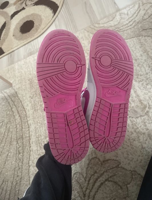 vand jordan 1 mid pink