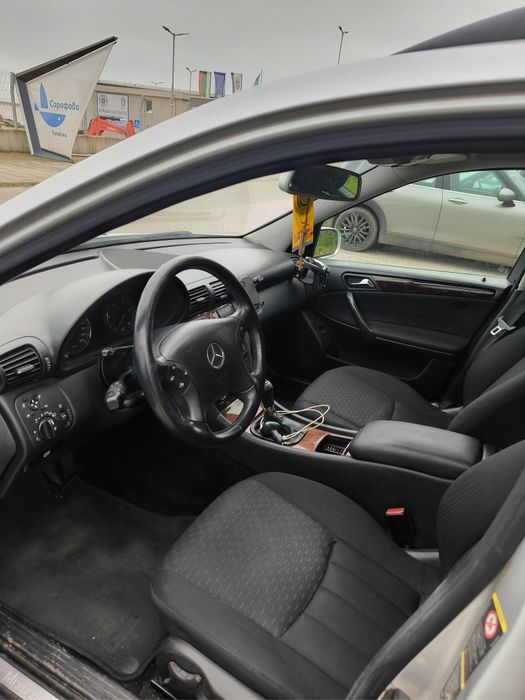 Mercedes C200 2.2