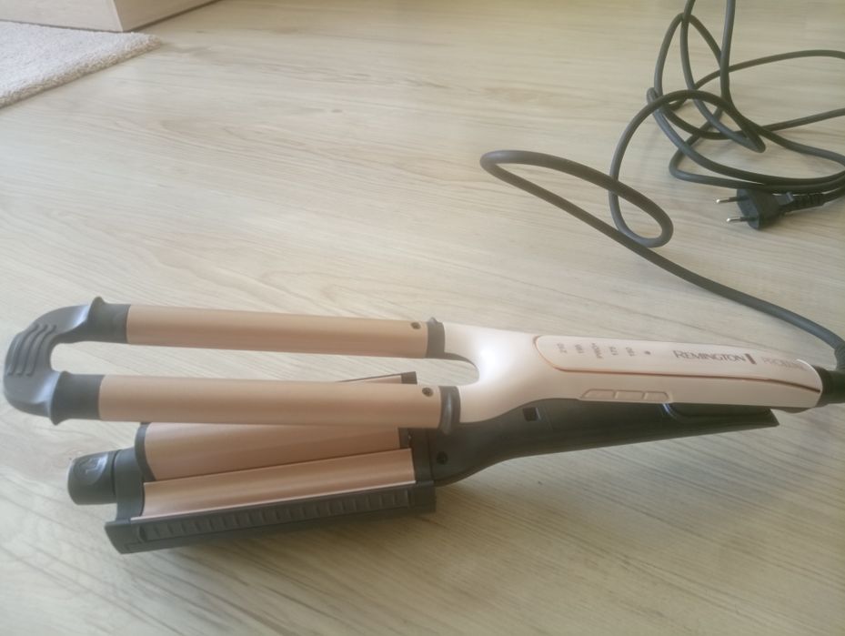 Преса за коса Remington Proluxe – почти нова