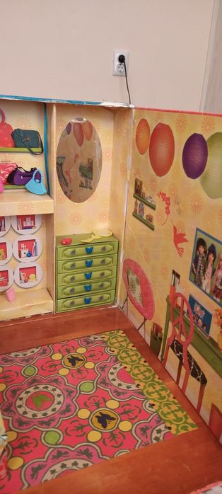 Къщичка за барби