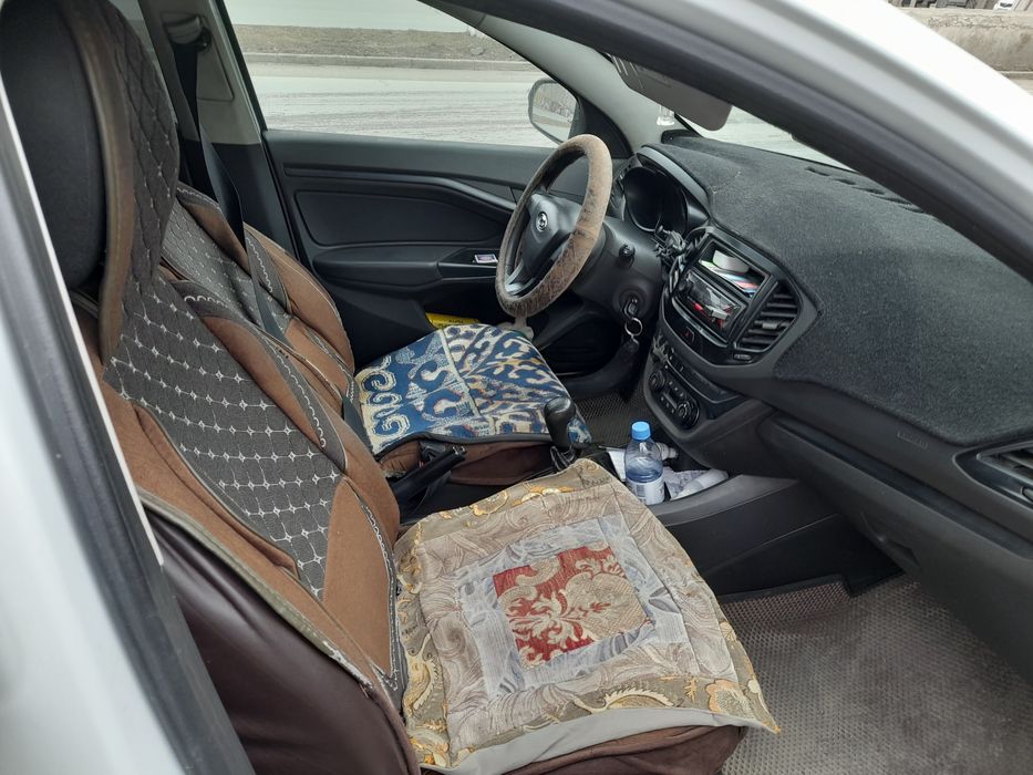 Транспорт,легковой автомобиль