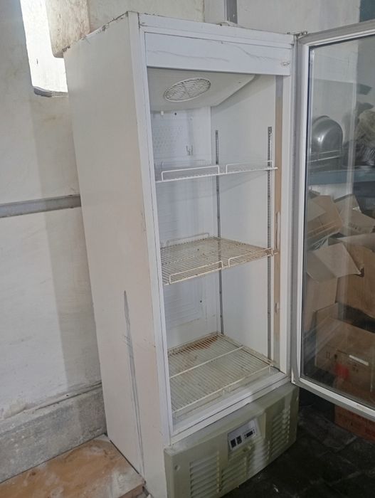 Холодильник в хорошем состоянии