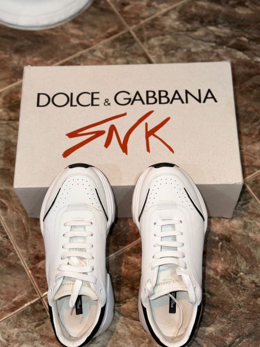 Обувки Dolce & Gabbana и Balmain