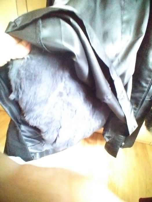 Спортно-елегантно кожено дамско палто .