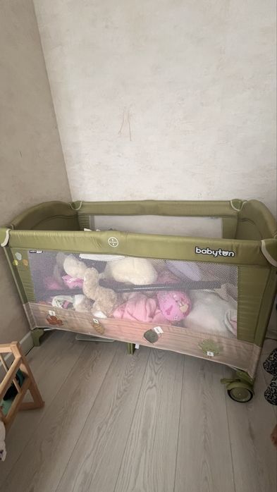 Детская кровать манеж