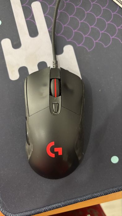 Мышка Logitech игровая