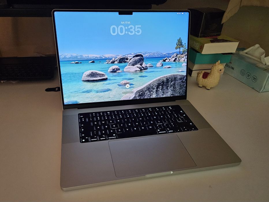 MacBook Pro M1 16 inch - baterie 88% - 16GB RAM - 512GB SSD