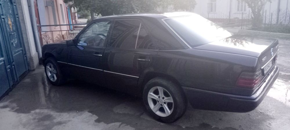 Мерс Е200 с пробегом