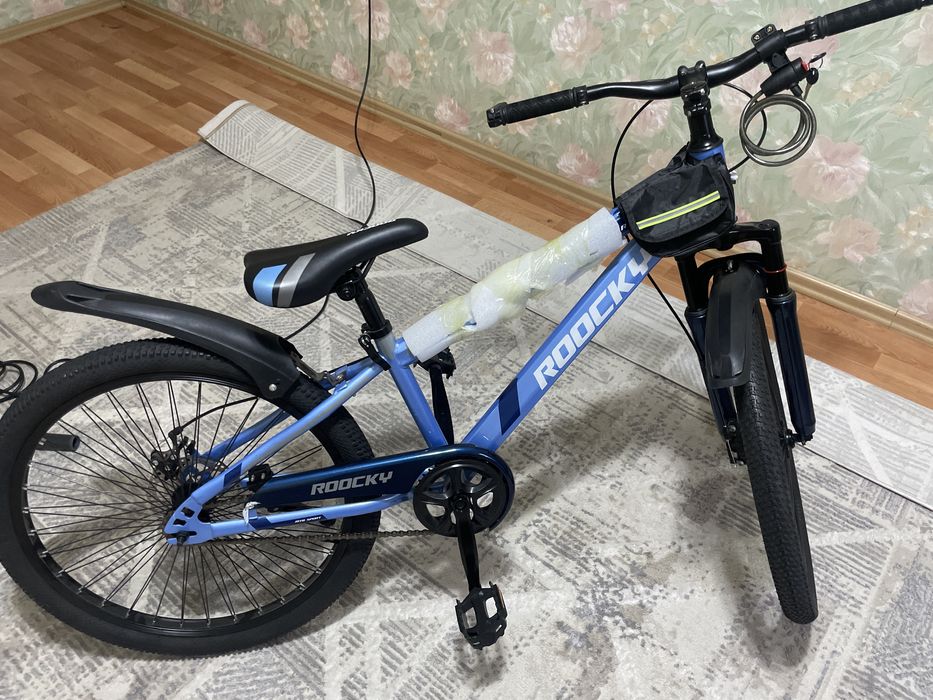 Велик новый Roocky