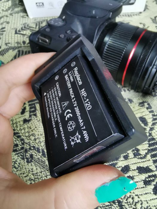 Camera foto /video digitala cu 64mp