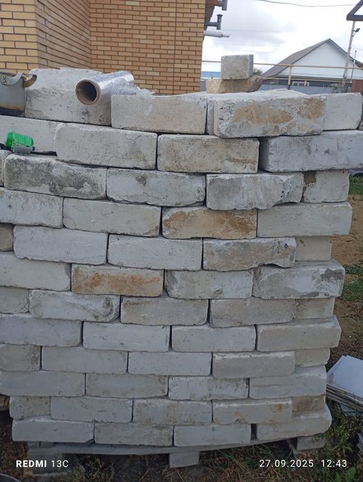 Кирпич полуторный