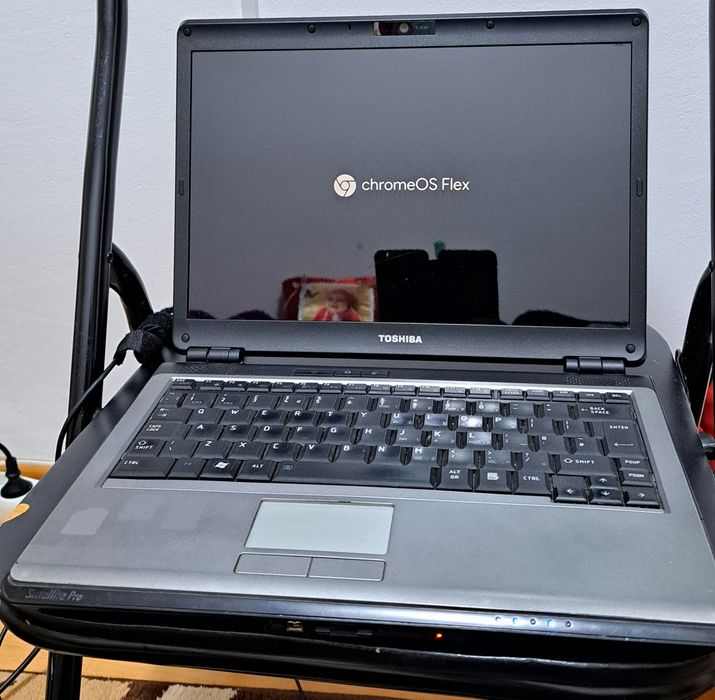 Laptop de vanzare Tosiba