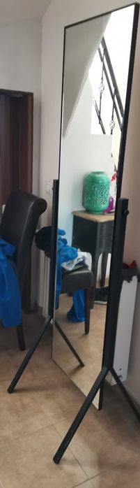 oglinda mobila cu fata dubla