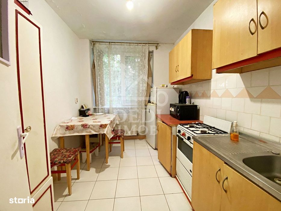 Apartament cu 2 camere de vanzare zona Rogerius, Oradea