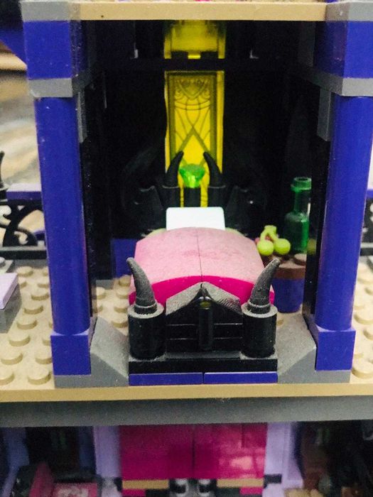 LEGO® Elves Castelul magic de umbre al Raganei