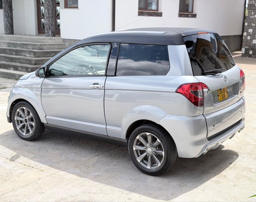 Aixam Crossover 2014 categoria de permis b1 de la 16 ani!!(nu ligier,chatenet,microcar
