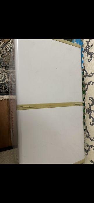 Продам морозильную камеру