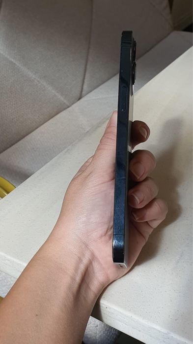 Продам айфон 12 pro max