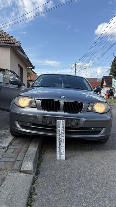 Vand BMW seria 1 116i facelift