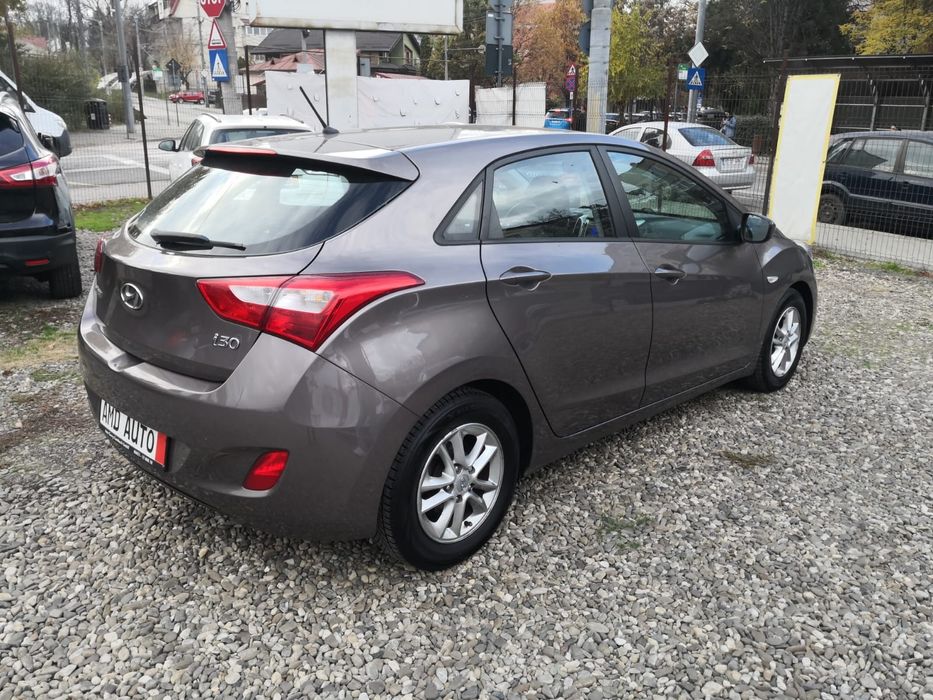 Hyundai i30 1.6 benzina Automata 09/2012 136CP Euro5